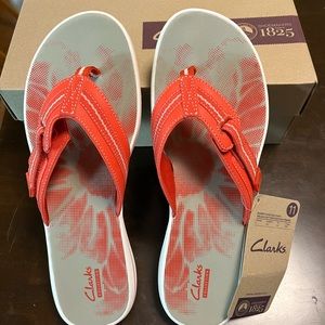 Clarks Sandals size 11 NWT
